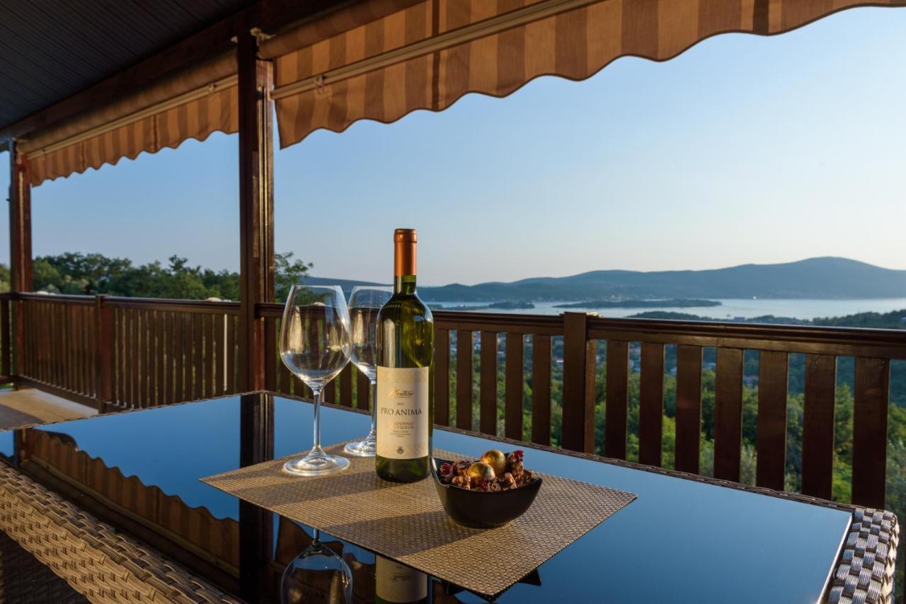 Sunset Holiday Home 티바트 외부 사진