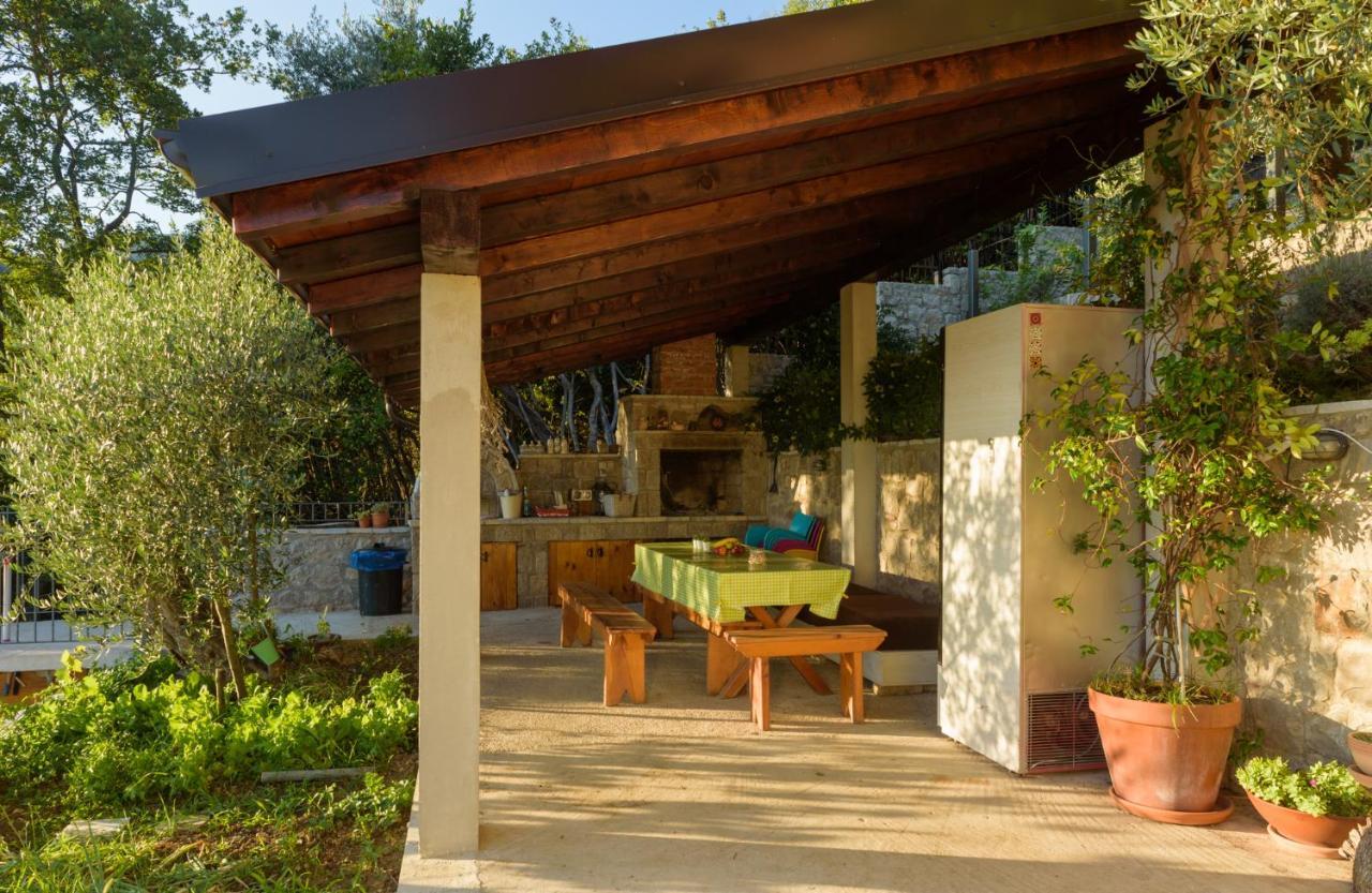 Sunset Holiday Home 티바트 외부 사진