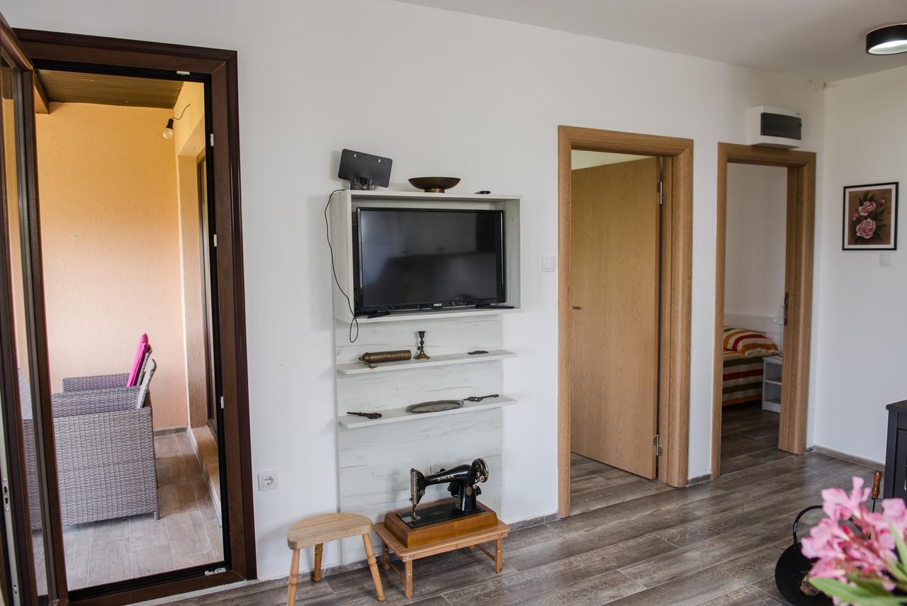 Sunset Holiday Home 티바트 외부 사진